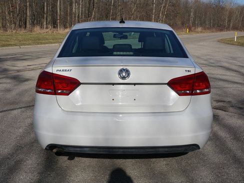 Used 2014 Volkswagen Passat 1.8T Wolfsburg Edition image 4