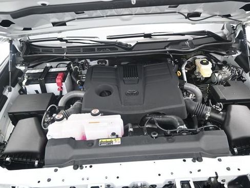 Used 2026 Toyota Tundra SR AWD/4WD image 18
