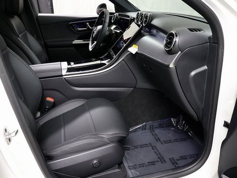 Certified 2026 Mercedes-Benz GLC 300 GLC 300 image 32