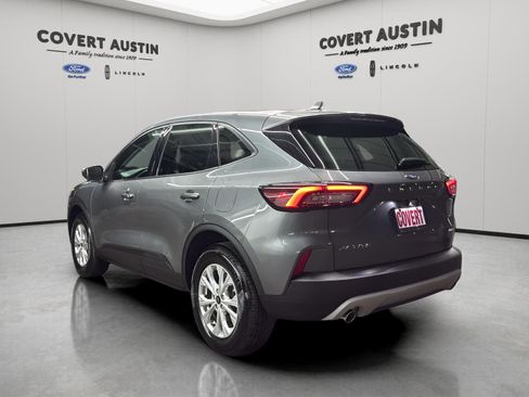 Certified 2025 Ford Escape Active image 3