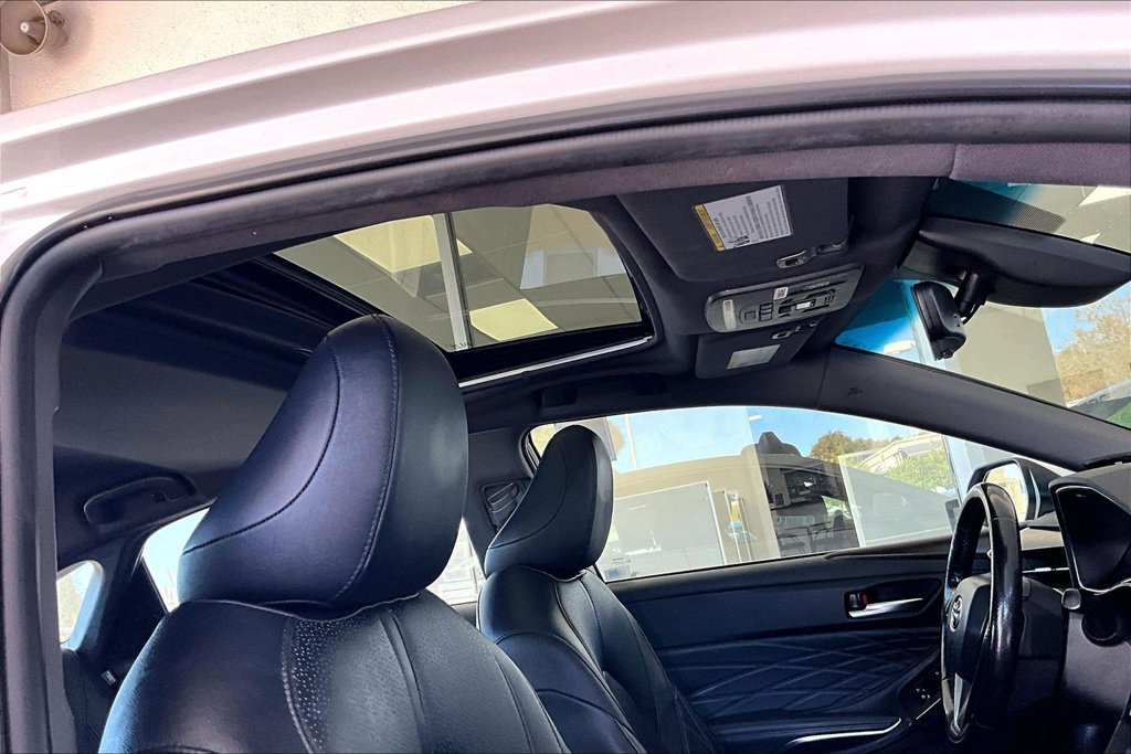 Used 2021 Toyota Avalon Limited w/ Advanced Safety Package FWD image 27