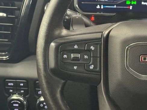 Used 2022 GMC Sierra 1500 AT4 w/ AT4 Preferred Package AWD/4WD image 12