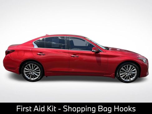 Used 2022 INFINITI Q50 Luxe w/ Cargo Package AWD/4WD image 13