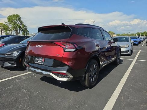 Certified 2023 Kia Sportage SX Prestige AWD/4WD image 10