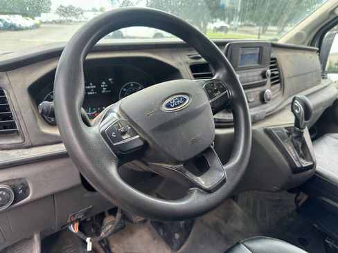 Used 2022 Ford Transit 350 DRW RWD image 15