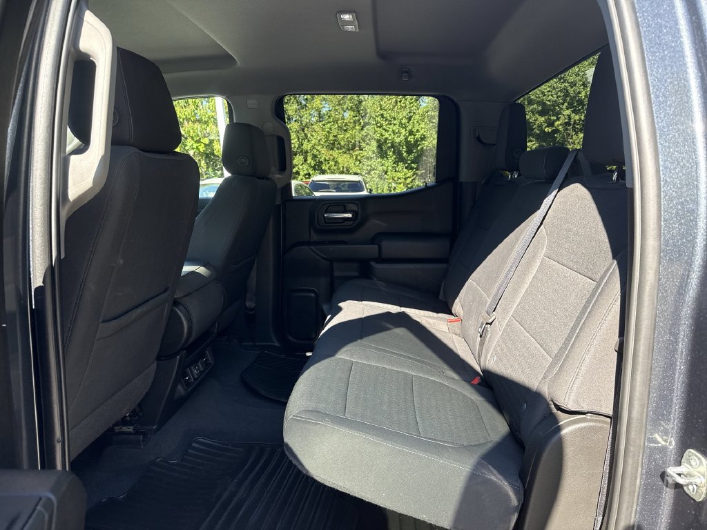 Used 2021 Chevrolet Silverado 1500 LT AWD/4WD image 24