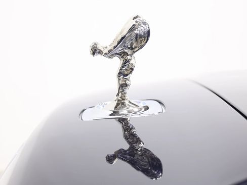 Used 2016 Rolls-Royce Dawn Convertible 2D image 5