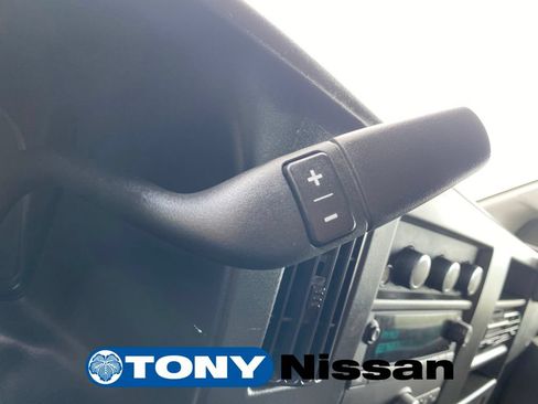 Used 2025 GMC Savana 2500 w/ Driver Convenience Package RWD image 15