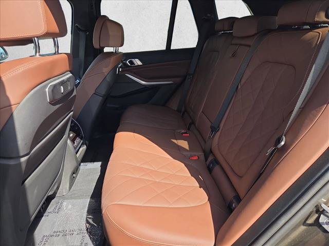 Used 2024 BMW X5 xDrive40i w/ Premium Package AWD/4WD image 26
