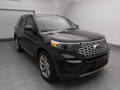 Used 2020 Ford Explorer Platinum w/ Premium Technology Package AWD/4WD image 13