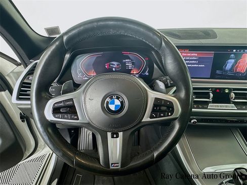 Used 2019 BMW X5 xDrive50i w/ Luxury Seating Package image 11