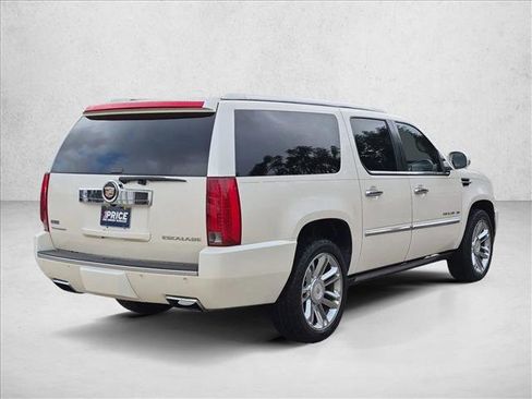 Used 2012 Cadillac Escalade ESV Platinum AWD/4WD image 5