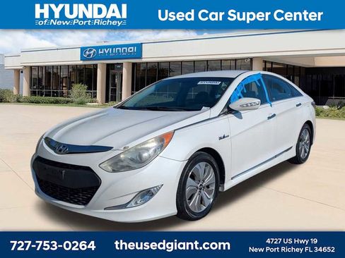 Used 2013 Hyundai Sonata Limited FWD image 1