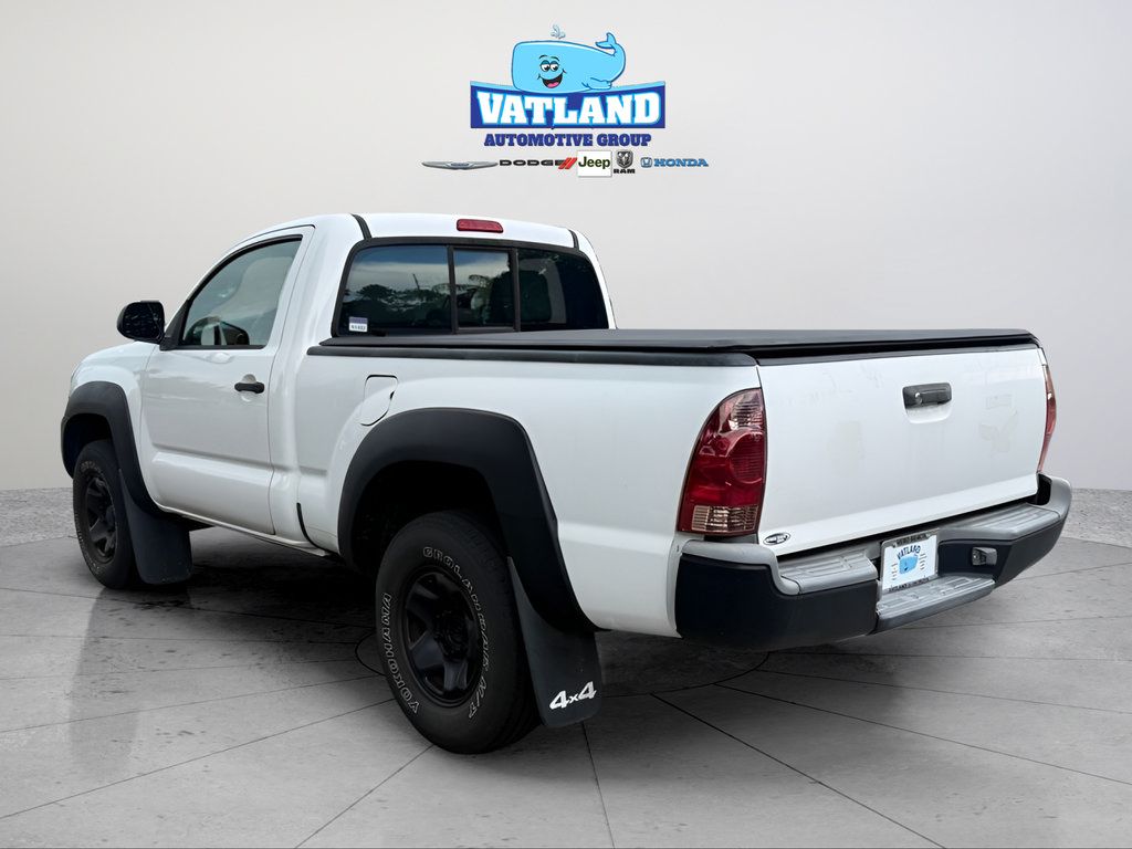 Used 2012 Toyota Tacoma 4x4 Regular Cab image 3