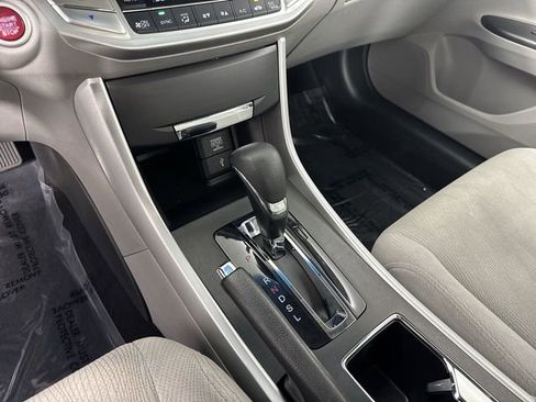 Used 2013 Honda Accord EX image 17