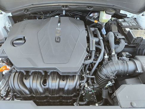 New 2026 Kia Sportage EX FWD image 23