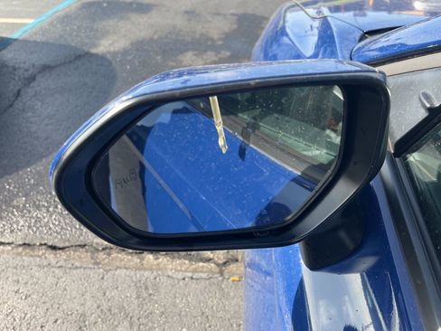 Used 2025 Toyota Camry XSE FWD image 15