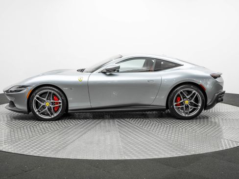 Certified 2024 Ferrari Roma image 2