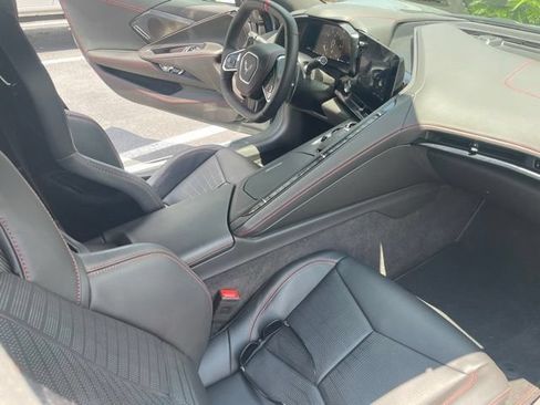 Used 2023 Chevrolet Corvette Stingray Premium Cpe w/ Z51 Performance Package RWD image 10