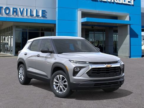 New 2026 Chevrolet TrailBlazer LS FWD image 7