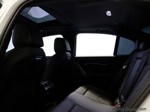 Used 2024 BMW 530i xDrive image 13