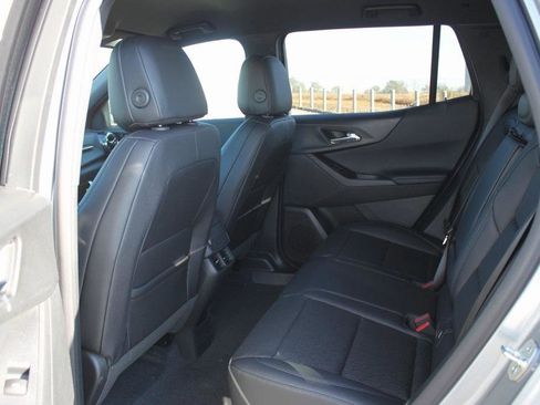 New 2026 Chevrolet Equinox LT w/ Convenience Package II image 6