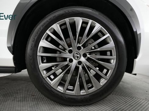 Used 2023 Lexus RZ 450e Premium image 20