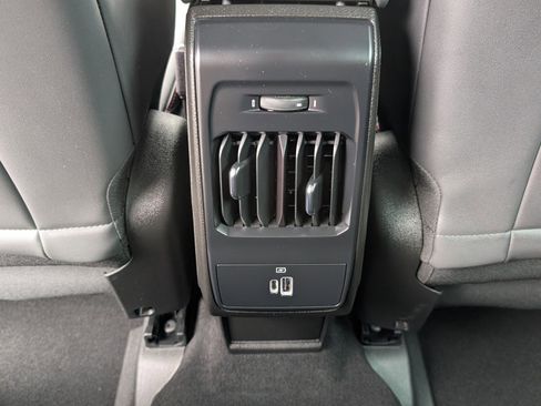 Used 2024 Alfa Romeo Tonale Veloce image 12