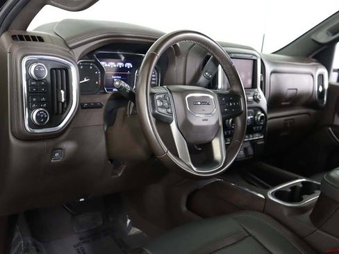 Used 2023 GMC Sierra 2500 Denali w/ Denali Ultimate Package image 9