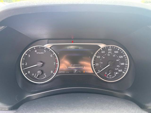 Certified 2024 Nissan Sentra SR FWD image 26