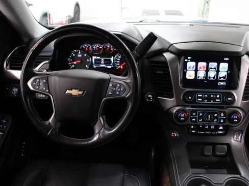 Used 2018 Chevrolet Tahoe LT w/ LT Signature Package image 36