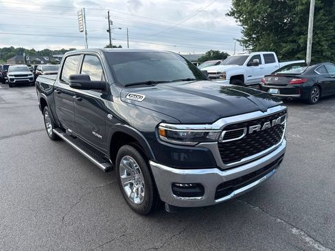 Used 2026 RAM 1500 Big Horn AWD/4WD image 2