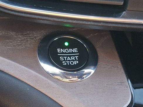 Used 2021 Ford Explorer Platinum w/ Equipment Group 601A image 22