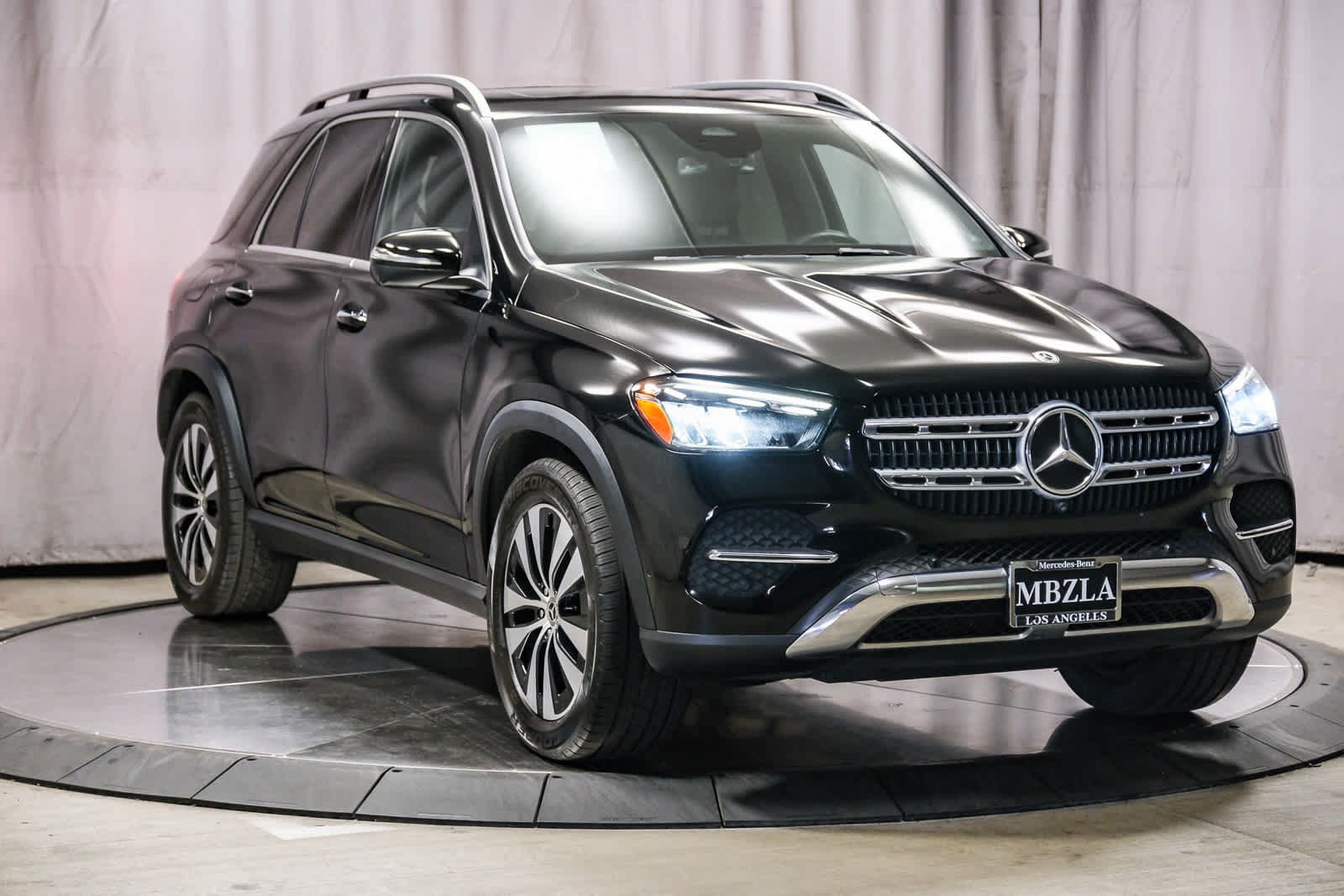 Certified 2025 Mercedes-Benz GLE 350 4MATIC image 5