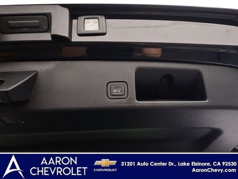 New 2025 Chevrolet Equinox EV RS image 37