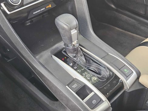 Used 2018 Honda Civic EX image 21