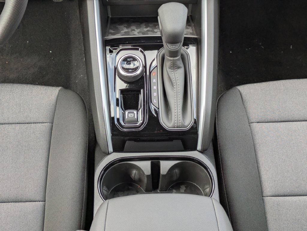 New 2026 Chevrolet Colorado Trail Boss w/ Midnight Edition AWD/4WD image 6