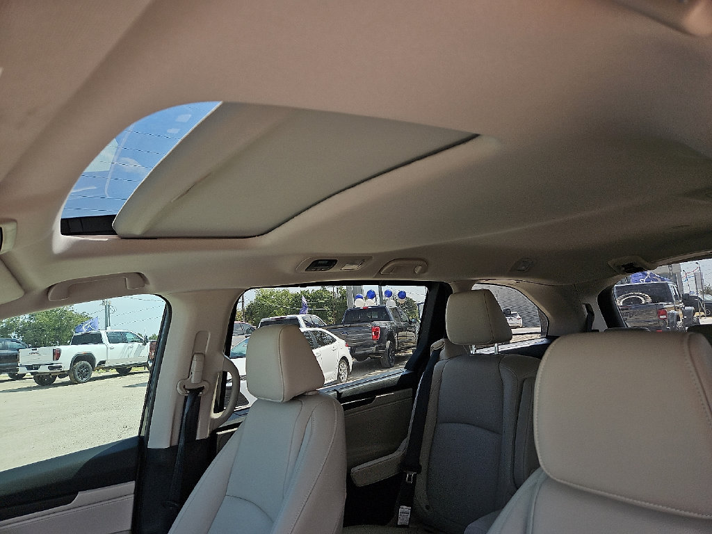 Used 2025 Honda Odyssey EX-L image 19