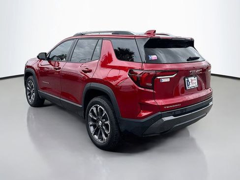 Used 2026 GMC Terrain Elevation w/ Elevation Premium Package FWD image 5