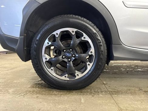 Used 2021 Subaru Crosstrek 2.0i Premium AWD/4WD image 12