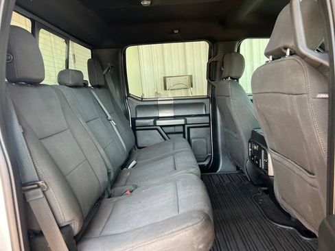 Used 2018 Ford F150 XLT w/ Equipment Group 302A Luxury AWD/4WD image 23