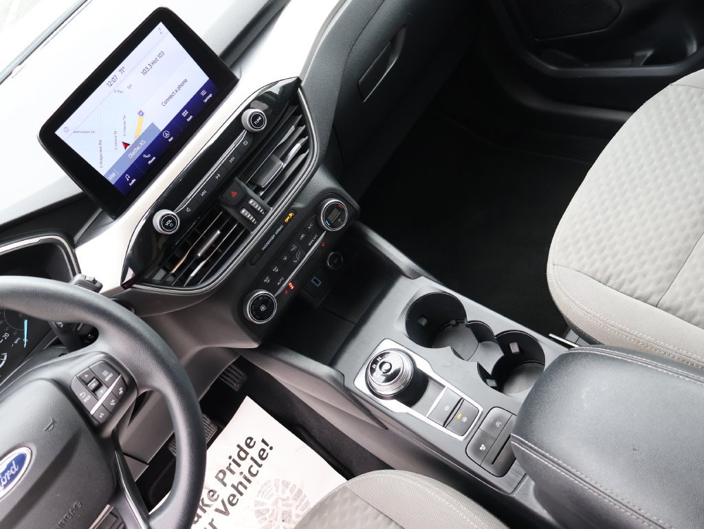 Used 2020 Ford Escape SE FWD image 19