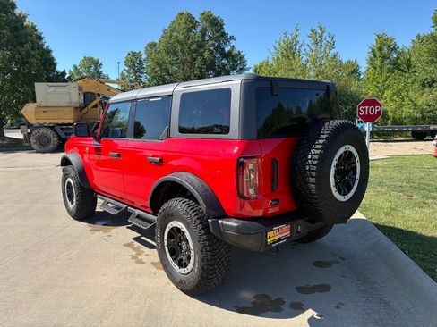 Used 2024 Ford Bronco Badlands w/ Sasquatch Package AWD/4WD image 7