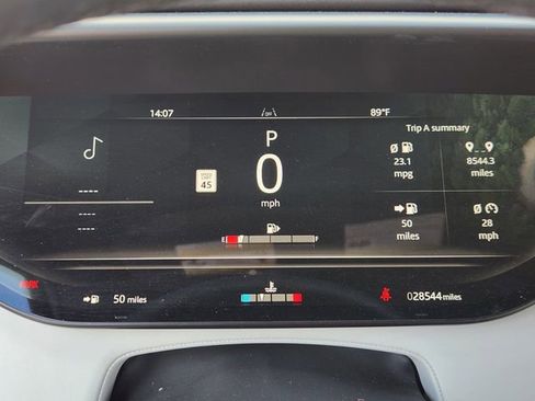 Used 2024 Land Rover Range Rover Sport SE image 15