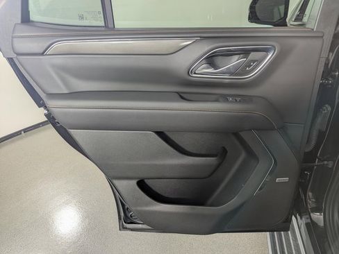 Used 2024 GMC Yukon AT4 image 19