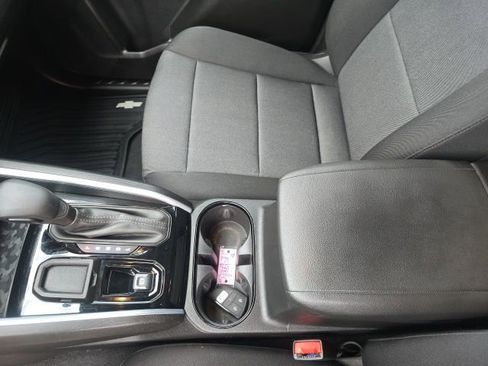 Certified 2024 Chevrolet Colorado W/T w/ WT Convenience Package image 19