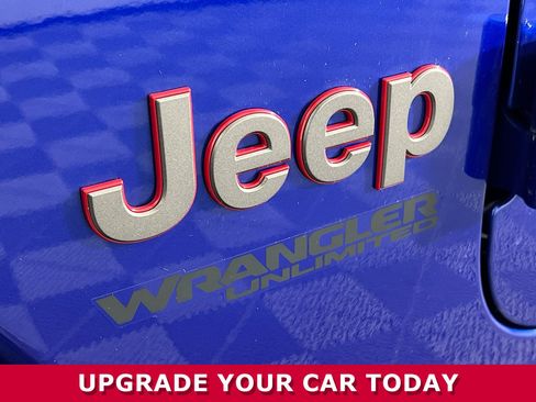 Used 2018 Jeep Wrangler Unlimited Rubicon image 32