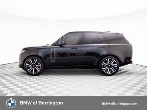 Used 2023 Land Rover Range Rover SE image 2