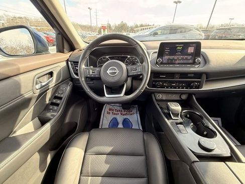 Certified 2023 Nissan Rogue SV w/ SV Premium B Package image 24