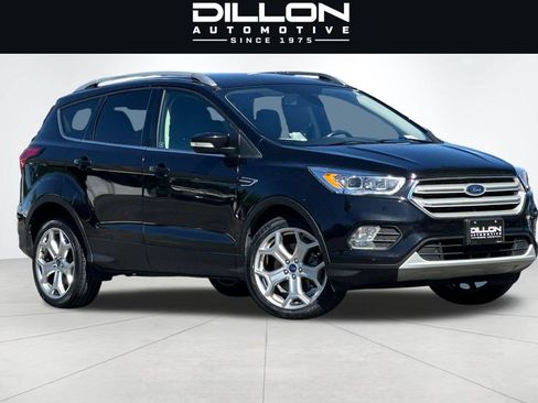 Used 2019 Ford Escape Titanium FWD image 2